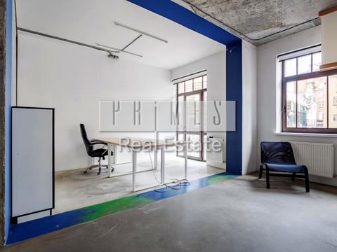 комерційна за адресою Воздвиженська вул., 51А