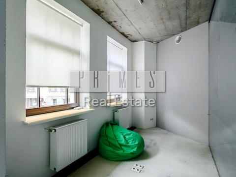 комерційна за адресою Воздвиженська вул., 51А