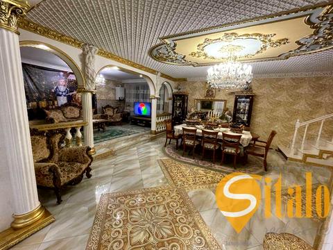 будинок за адресою Ігоря Сікорського вул.