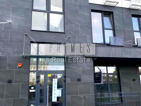 комерційна за адресою Святослава Хороброго вул., 11-Б