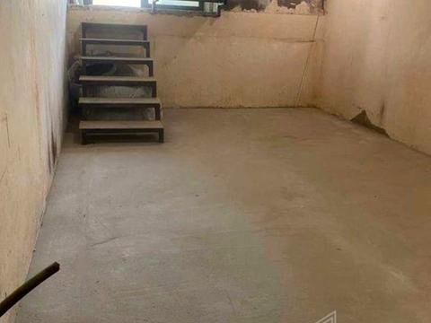 комерційна за адресою Бульварно-Кудрявська вул. (Воровського), 17