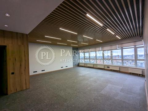 коммерческая по адресу Кловский спуск, 7