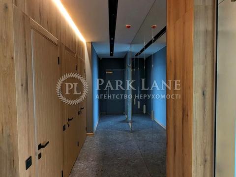 коммерческая по адресу Кловский спуск, 7