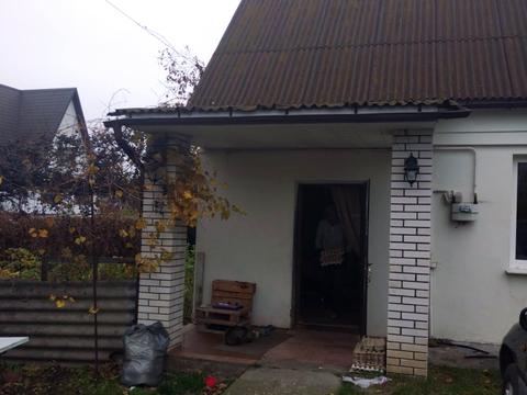 будинок за адресою Зарічна вул. (Народовольців)