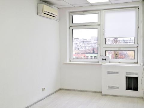 комерційна за адресою Євгена Сверстюка вул. (Марини Раскової), 17