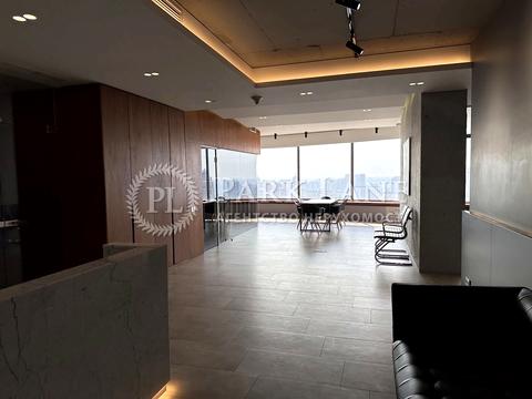 коммерческая по адресу Кловский спуск, 7