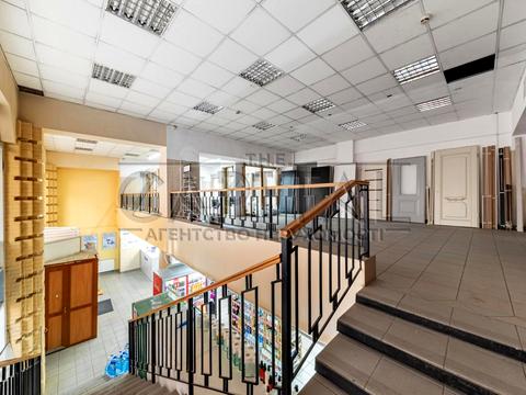 комерційна за адресою Павлівська вул., 18