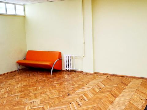 комерційна за адресою Євгена Сверстюка вул. (Марини Раскової), 17