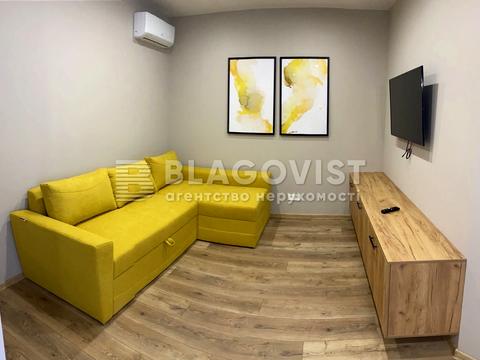 квартира по адресу Ревуцкого ул., 40-Г