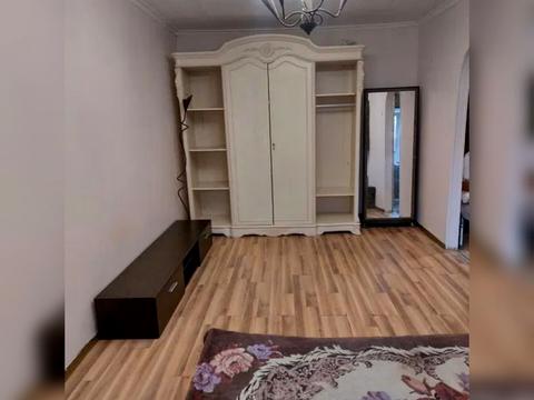 квартира за адресою Кам'янецька вул., 84