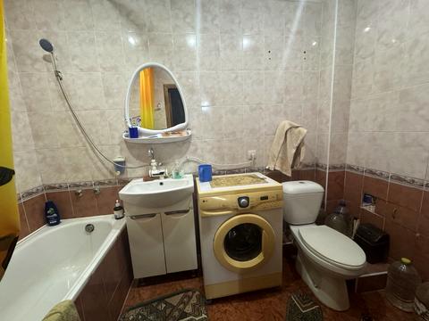 квартира за адресою Героїв України просп. (Героїв Сталінграду), 99