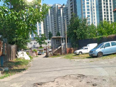 участок по адресу Генерала Кульчицького ул. (Александра Матросова), 33