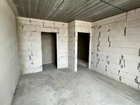 квартира за адресою Довженка вул., 4