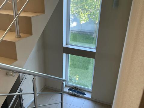 комерційна за адресою 72-я садова, 157