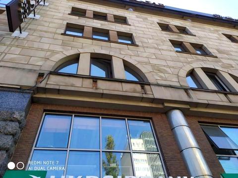 комерційна за адресою Тараса Шевченка бульв., 35