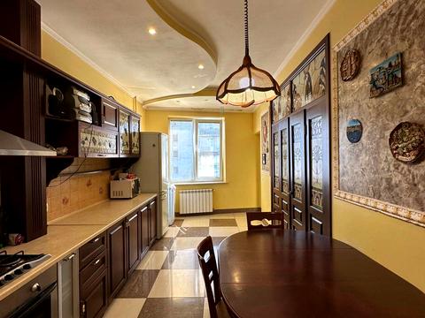 квартира по адресу Академика Сахарова ул., 80а