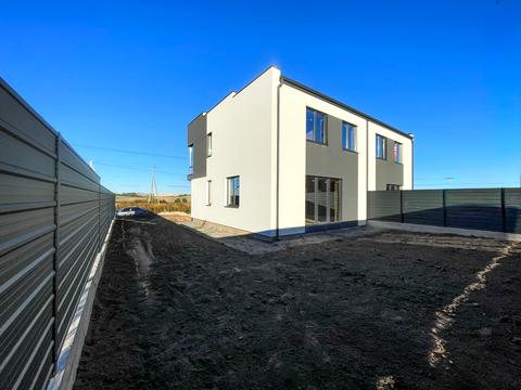 дом по адресу Фабричная ул.