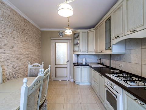 квартира за адресою Двірська вул., 20