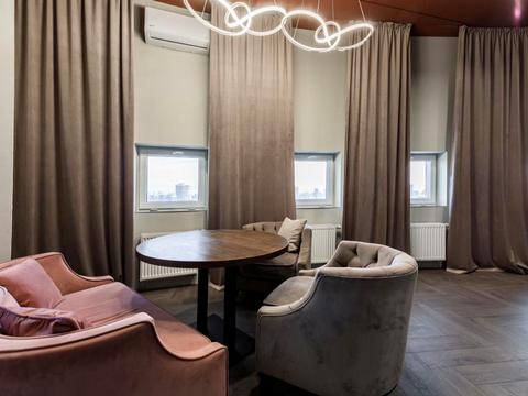 коммерческая по адресу Глубочицкая ул., 44