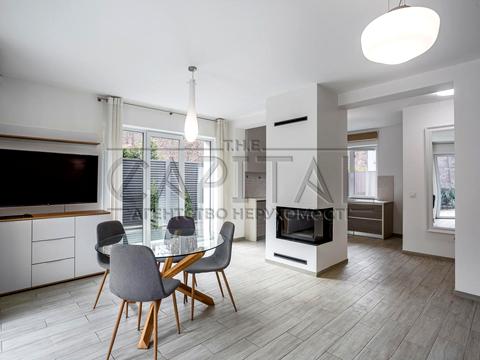 будинок за адресою Лінія 11-а вул., 1