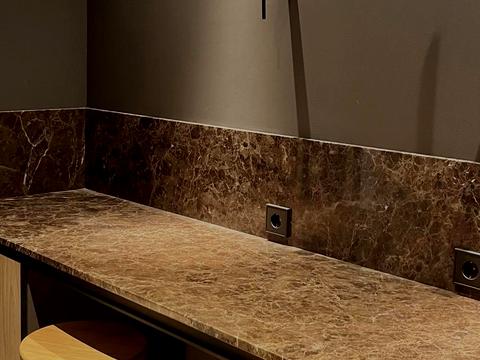 коммерческая по адресу Кловский спуск, 7