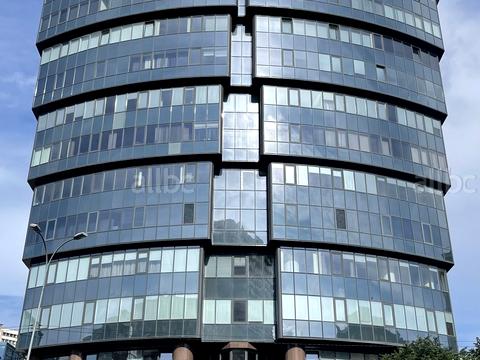 коммерческая по адресу Кловский спуск, 7