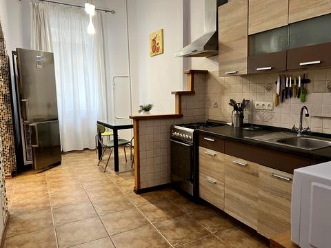 квартира за адресою Софіївська вул., 4