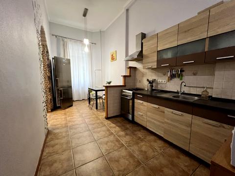 квартира за адресою Софіївська вул., 4