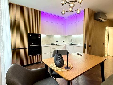 квартира за адресою Топольна вул., 4г