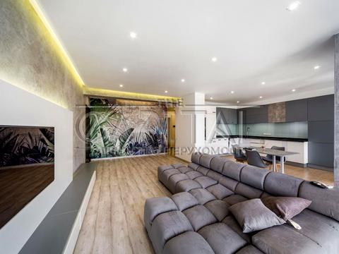 квартира по адресу Михаила Максимовича ул. (Трутенко Онуфрия), 3-Г