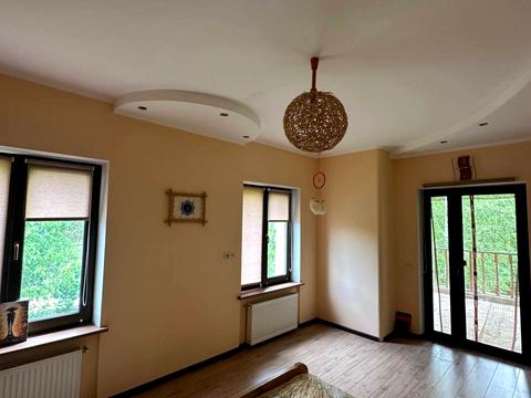 будинок за адресою смт. Обухівка, Ломана, 212