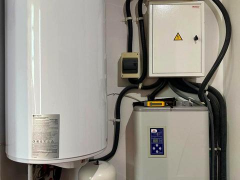 будинок за адресою смт. Обухівка, Ломана, 212