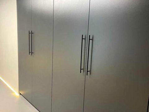 комерційна за адресою Ділова вул. (Димитрова), 2-Б