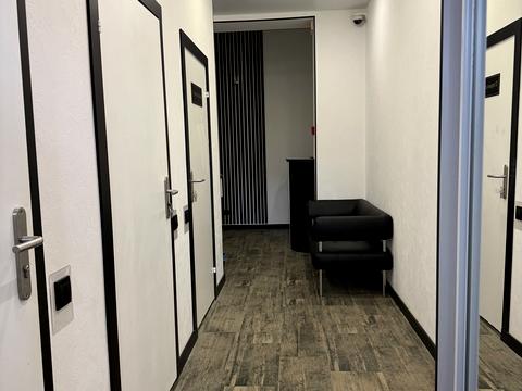 комерційна за адресою Одеська вул., 34