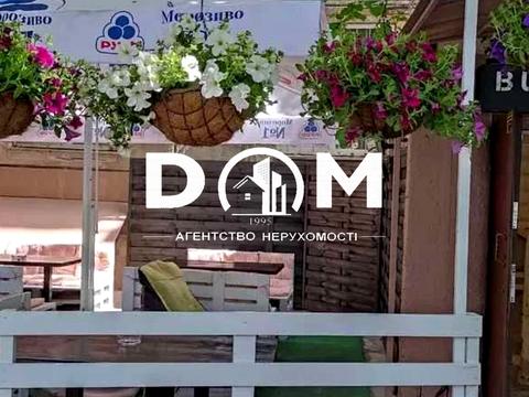 комерційна за адресою Марії Приймаченко бульв. (Академіка Ліхачова), 1/27