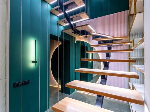 коммерческая по адресу Героїв Крут ул., 8