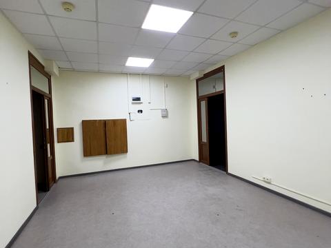 комерційна за адресою Кудрявська вул., 13-19