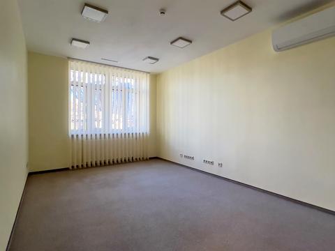 комерційна за адресою Кудрявська вул., 13-19