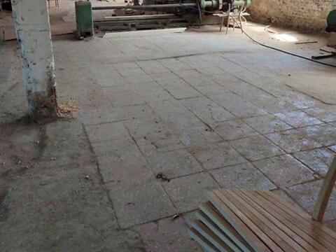 комерційна за адресою Вакарова, 8