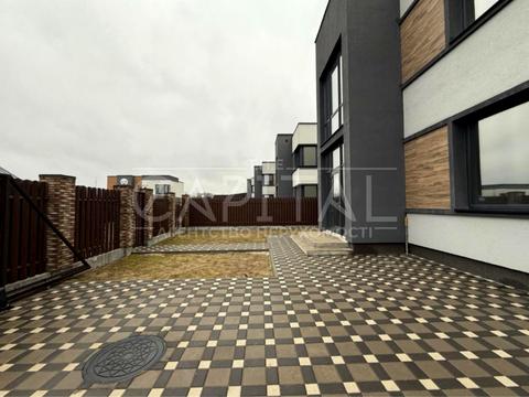 будинок за адресою Ватутіна пров.