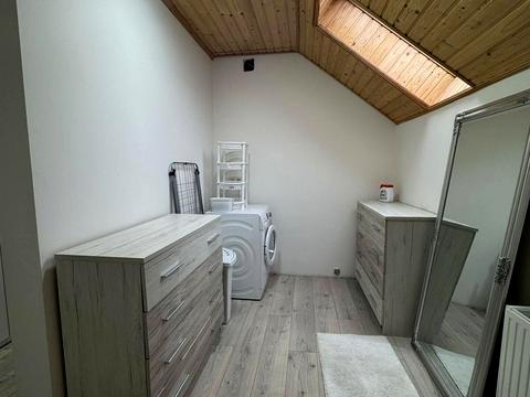 дом по адресу Хутірська, 5