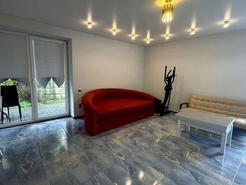 дом по адресу Хутірська, 5