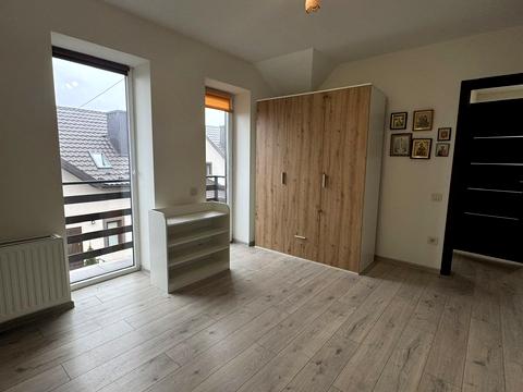 дом по адресу Хутірська, 5