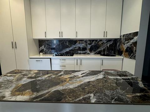 дом по адресу Хутірська, 5