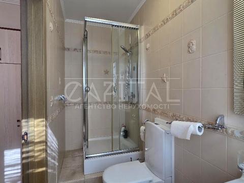 комерційна за адресою Панаса Мирного вул., 5