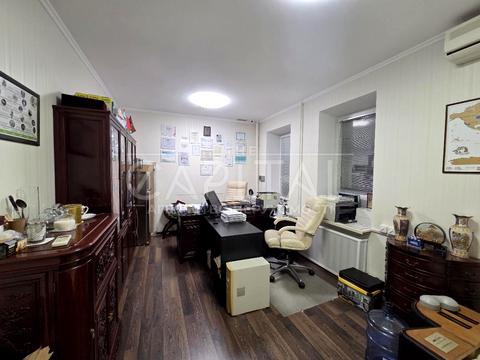 комерційна за адресою Панаса Мирного вул., 5