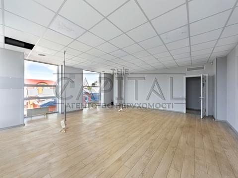 коммерческая по адресу Валерия Лобановского просп. (Краснозвездный), 56