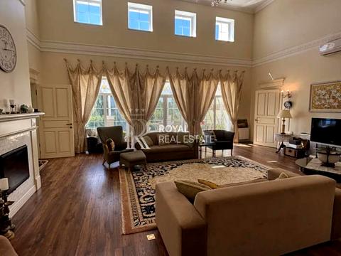 дом по адресу Центральна, 7