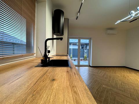 дом по адресу Успішна