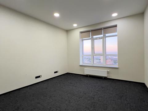 коммерческая по адресу Кловский спуск, 7a